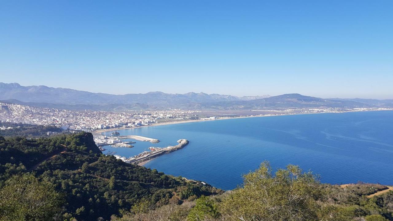 Jolie Appartement Vue Mer 음디크 외부 사진